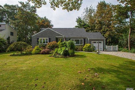 407 Potter Boulevard Brightwaters Ny 11718 Trulia