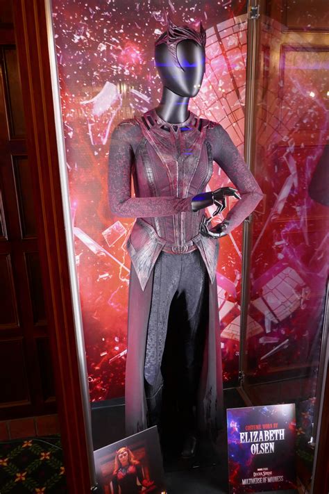 Hollywood Movie Costumes And Props Elizabeth Olsens Scarlet Witch