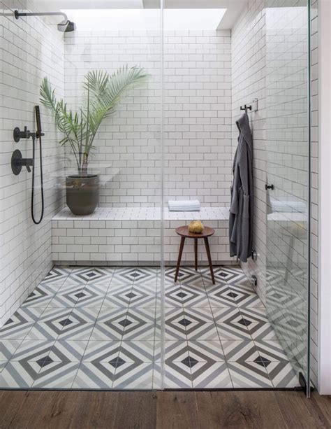 25 Inspiring Bathrooms With Geometric Tiles — The Nordroom
