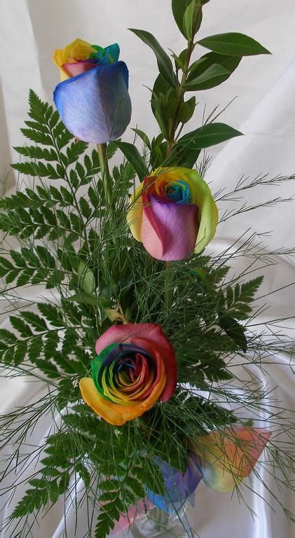 Fits perfectly and it is very cute on. tie dye roses (With images) | Dye flowers, Tie dye roses ...