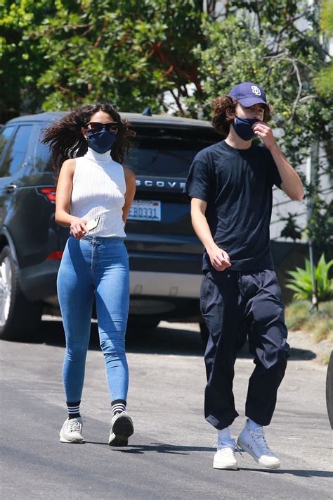 Eiza Gonzalez And Timothee Chalamet Out Hiking In Los Angeles 06282020 Timothee Chalamet