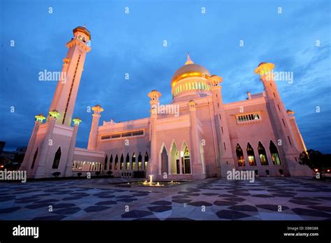 Mssjid Sultan Omar Ali Saifuddin Mosque Bandar Seri Begawan Brunei