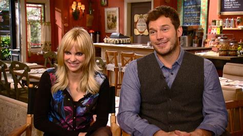 Exclusive Chris Pratt Talks Sexy Cameo On Wife Anna Faris Show Mom