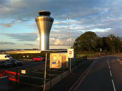 Strike Action Looming For Birmingham Airport Over Summer Avs