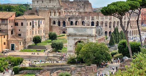 Roma Tour Por El Coliseo Monte Palatino Y Foro Romano Getyourguide
