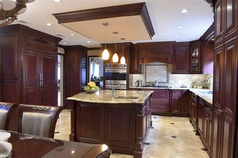 Because the kitchen cabinets, comprise at least half of your kitchen's skeletal structure. Laminate Cabinets vs Wood | Kitchen Infinity