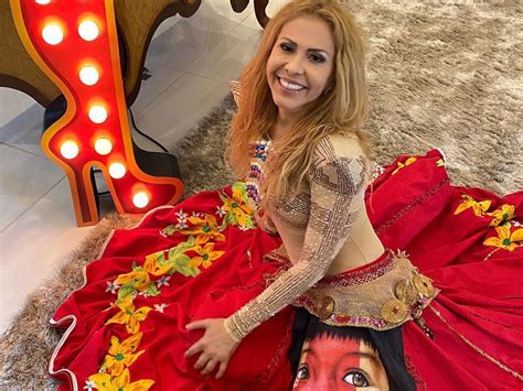 Maecenas posuere eros nisl, ut pharetra turpis faucibus a. Joelma: conectada aos fãs e ansiosa para lançar DVD de 25 ...
