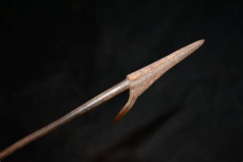 Lot 110 8 34″ Barbed African Fishing Spear Head African Heartland