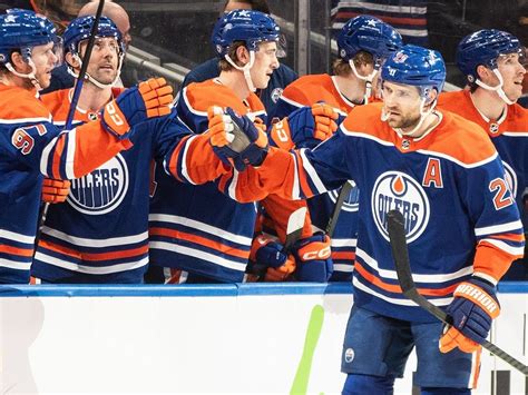 Edmonton Oilers Find Offence Defence In 1st Win For Kris Knoblauch Edmonton Journal