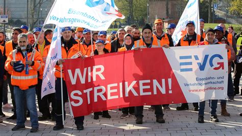 Bahn Streik - NalinNabeela