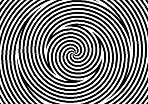 Scary Optical Illusions That Make You See Things