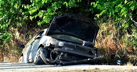 Βασίλης βιλιάρδος, κοινοβουλευτικός εκπρόσωπος του κόμματος ελληνική λύση, καλεσμένος στην εκπομπή επί του πιεστηρίου&qu. Τι τρέχει με τα τροχαία στην Ελλάδα;