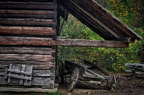 Cades cove is the best place to view the wildlife around the 11 mile loop road and stop and see the pioneer's cabins and churches of the era in history. Broken down wagon near Tipton Place cabin, Cade's Cove, Tn ...