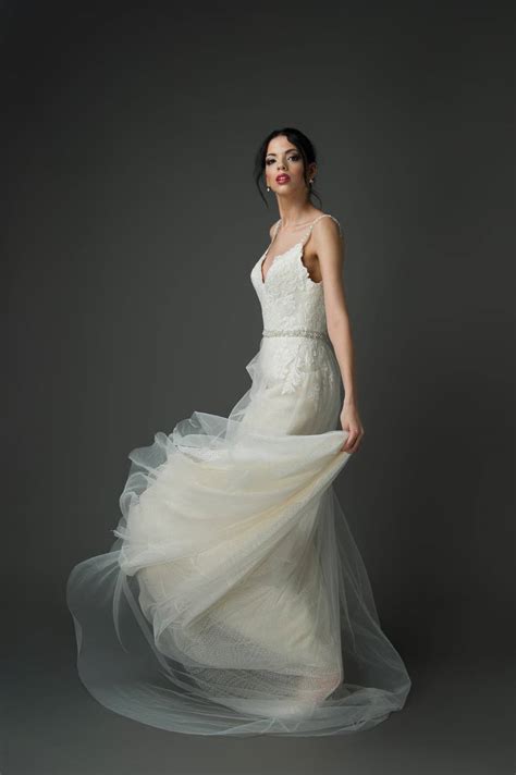 Ava Dress Try At Home Wedding Dresses Grace Ivory