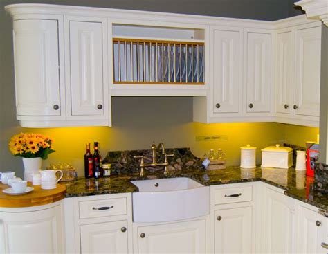 Selling because of kitchen refurbishment. What is a Belfast sink? - DIY Kitchens - Advice