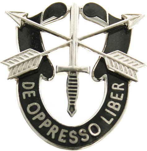 Us Special Forces Lapel Pin De Oppresso Liber Military Insignia Sword