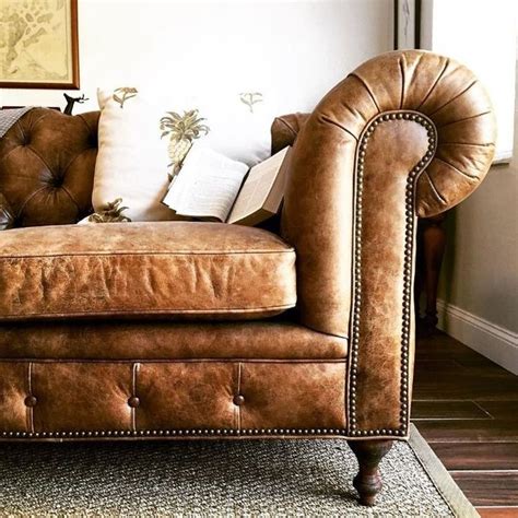 36 Stunning Chesterfield Sofa Ideas For Your Living Room Chesterfield