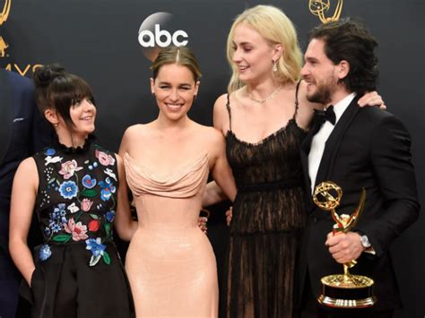 Emmys 2016 Game Of Thrones Makes History With 12 Wins Ndtv Movies
