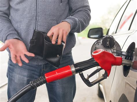How To Find The Cheapest Gas Station Near You Readers Digest