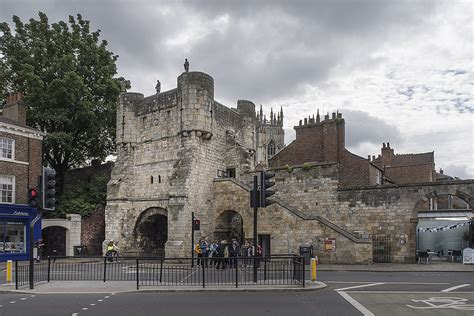 Best Walk Route On The York City Walls With Map And Great Views Of York
