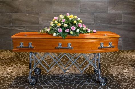 Coffins And Caskets Warrnambool Guyetts Funerals
