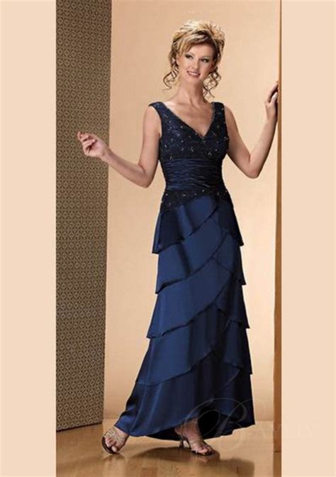 Acheter des robes mère de mariée à prix réduit en ligne à milanoo.com. Robe pour la mère du marié
