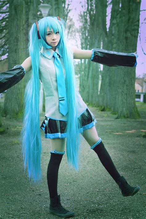 Hatsune Miku Cosplay Come And Play By Namkhanhchi On Deviantart