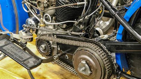 Motorcycle abs works by constantly measuring wheel speed, however it only intervenes to adjust brake pressure if it detects that a wheel is about to stop rotating. How it Works: The Motorcycle Clutch