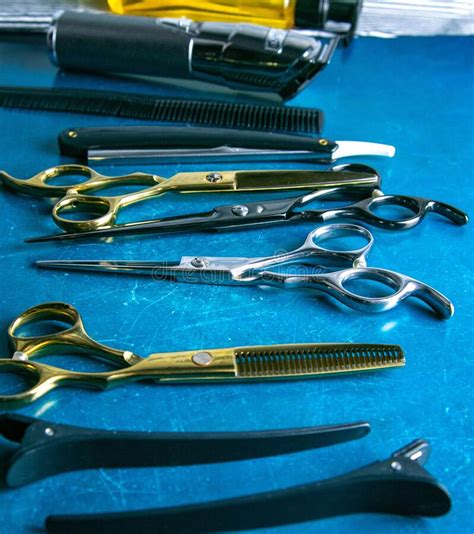 Gel combs on the site have many different kinds of teeth that may be spaced close together or farther apart depending on the hair type they are meant for. Hairdressing Tools, Scissors, Hair Clipper, Comb ...