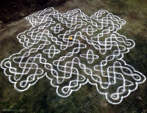 After finishing the kolam perfectly, it gives us happiness. 25 Beautiful Kolam Designs and Rangoli Kolams for your ...