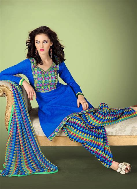 The punjabi suit, also known as the salwar kameez, is an outfit worn primarily by indian women but also by some men. Latest Punjabi Patiala Salwar Kameez Designs 2018-2019 ...
