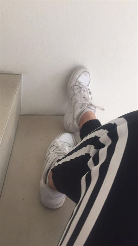 ⚠️👑follow Pintrest Jordan43210👑⚠️ Adidas Sneakers Street Style Fitness Girl Outfits