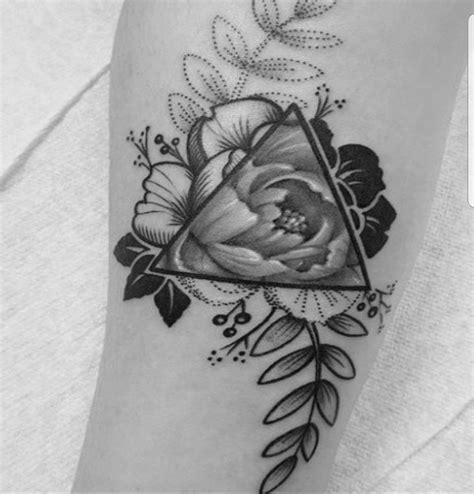 White Tattoo Rose Tattoo Black Tattoos New Tattoos Tatoos