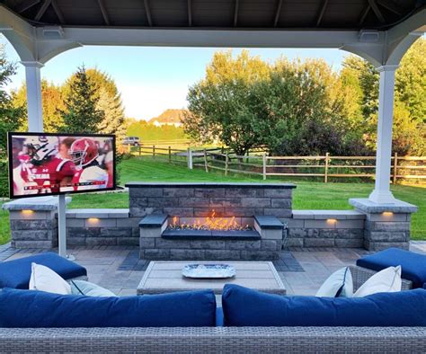 Outdoor Tv Ideas 10 Ways To Include A Screen In Your Yard