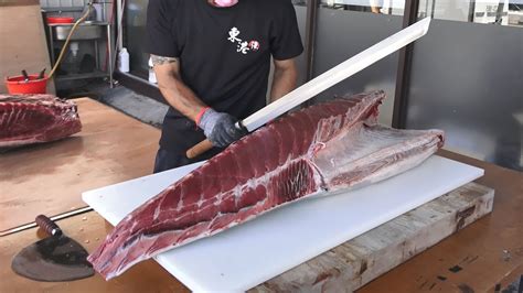 Amazing 275 Kg Giant Bluefin Tuna Versus Katana Luxurious Sashimi