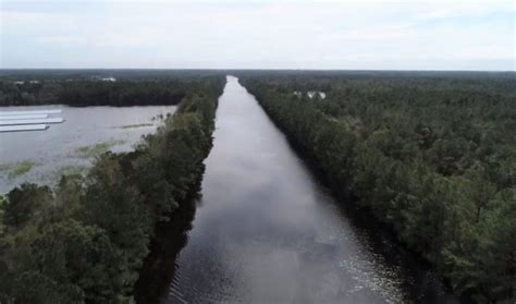 In Florences Floodwater Sewage Coal Ash And Hog Waste Lagoon Spills