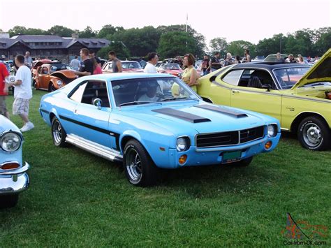 Uwe hohn (born 16 july 1962) is a retired german track and field athlete who competed in the javelin throw.he is the only athlete to throw a javelin 100 metres or more, with his world record of 104.80 m (343 ft 9 + 3 ⁄ 4 in). AMC Javelin - car classics