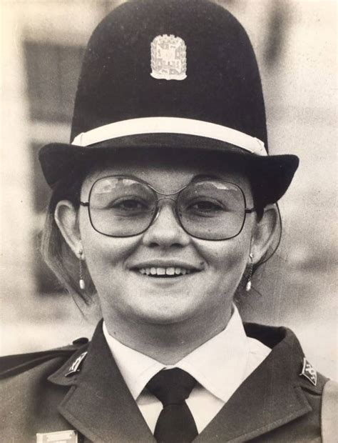 La Primera Mujer Policía Local De La Región Se Jubila Tras 40 Años De
