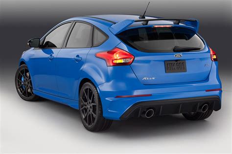 Blue 2 Ford Focus Rs Brightens Up Its Paint For Production Car Magazine