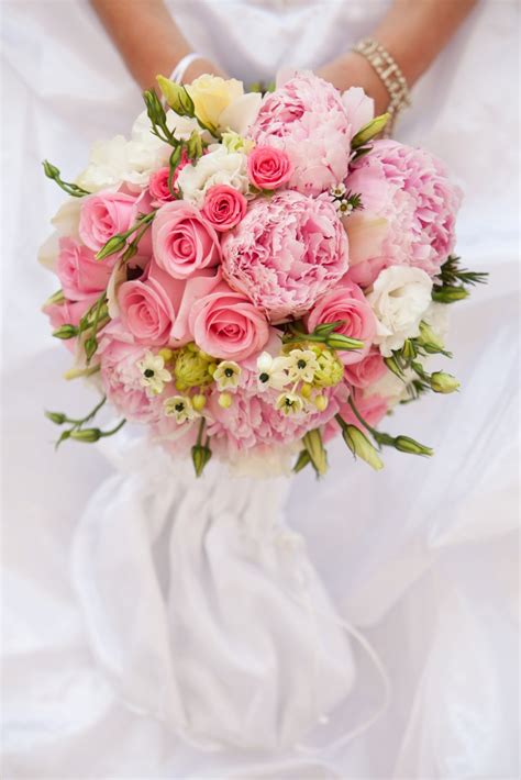 Beautiful Wedding Flowers And Bespoke Bouquet Ideas