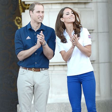 Don't miss kate middleton spotted wearing patriotic outfit for euro 2020 final style prince charles meets horse named after grandson prince george revealed queen's george cross. Kate Middleton schwanger? | InTouch