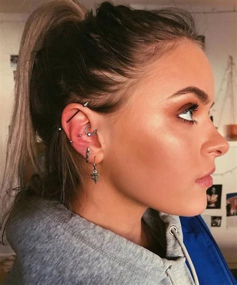 ≡ The Daith Piercing 8 Facts That Will Make You Want To Get One 》 Her