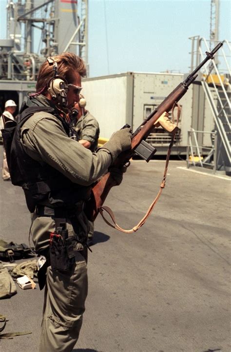 Navy Seal With M14 Operation Desert Storm [735 X 1117] Militaryporn