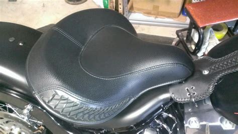 I am working on the ride comfort for the nightster to help my hips and this is something i thought might help make my cruiser a better all round motorcycle. 2009 Crossbones OEM springer seat - Harley Davidson Forums