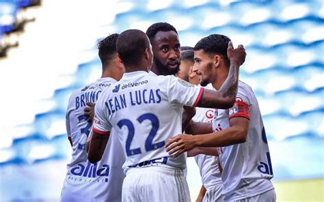 Looking how to get from lyon to nice airport? Em jogo amistoso, Lyon derrota o Nice com gol de Aouar, de ...