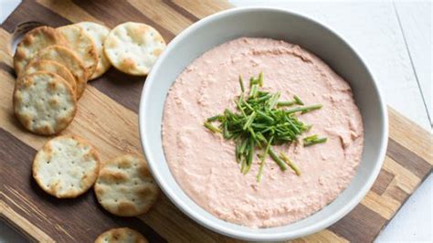 1 tin of pink salmon (415 grams), drained with liquid reserved. Tin Salmon Mousse Recipe : Pour the smooth mousse into the oiled tin, cover with cling film and ...
