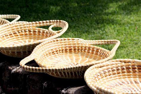 The Great Sweet Grass Baskets Of Charleston Sweetgrass Basket Grass Basket Basket