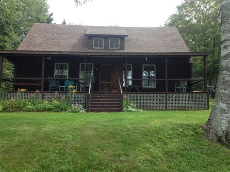 Maybe you would like to learn more about one of these? The Boston UPDATED 2021: 4 Bedroom Cabin in Oquossoc with ...