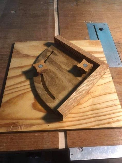 Pin By Michelle Engebretson On Diy Woodworking Projects Woodworking