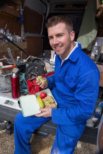 Taking a lunch break can improve productivity and reduce stress in the workplace. consider leaving your phone on your desk when you take a lunch and shutting down email for 30 minutes so you aren't tempted to respond. Builders Lunch Break Stock Photo - Download Image Now - iStock